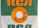 LA FRESA ACIDA - LA FIESTA HIPPIE b/w ORGULLOSA MARIA- RCA 45 - MEXICAN PRESS