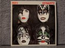 KISS - DYNASTY - RARE 1979 VINYL WITH POSTER - FREE SHIPPING