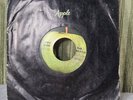 The Beatles 45rpm APPLE 2276 HEY JUDE  Apple Thumb Tab Sleeve  1st Pressing  USA