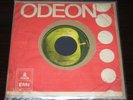 THE BEATLES She Loves You / I Want to Hold 7