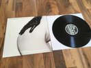 THE STROKES IS THIS IT LP 180 GRAM MUSIC ON VINYL REISSUE VG++