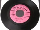 45 rpm country PATSY CLINE I Fall to Pieces/Lovin in Vain 1961 Decca 31205 promo