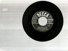 RARE 1950 BING CROSBY and ANDREWS SISTERS Poppa Santa Claus DECCA 9-27228