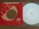 QUEEN  - THE SHOW MUST GO ON  -    WHITE VINYL   RE-ISSUE 7