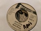 Barry Brown , Give Love , 7”Studio 1.
