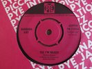 BARBARA KAY - YES I'M READY   SOMEONE HAS TO CRY (Why Must I) 1965 *RARE UK PYE*