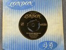 THE HILLTOPPERS - FROM THE VINE CAME rare UK 1954 GOLD LONDON / DOO-WOP / EX++