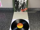 LP VINYL THE CLASH SELF TITLED DEBUT ALBUM CBS 82000 UK 1ST PRESS 1977 EX+/EX+