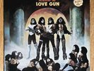 KISS LOVE GUN ORIGINAL 1977 FIRST PRESSING FACTORY SEALED STUNNING