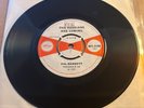 VAL BENNETT THE RUSSIANS ARE COMING ISLANG WI 3146 VG++ PLAYS E+