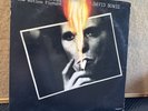 DAVID BOWIE: 