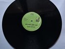 JUNIOR DELGADO - FAMINE / LOVE WON'T COME EASY [ DEB MUSIC ] 12