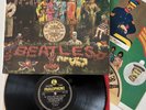 The Beatles-Sgt Pepper LHCB. 1st UK *Stereo* Widespine w/Insert & Fool Inner EX