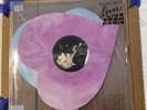 TAYLOR SWIFT Lover (Live From Paris) ORIGINAL PRESS  W/CONFETTI Heart Vinyl, NEW