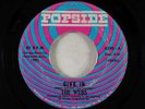 Northern/Deep Soul 45 - Webs - Give In/It's So Hard To Break A Habit - Popside