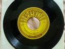Rockabilly 45 Rpm Johnny Cash On Sun Records #221 “Hey Porter /Cry  Cry  Cry ”