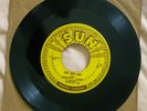 Rockabilly 45 Rpm Johnny Cash On Sun Records #221 “Hey Porter /Cry  Cry  Cry ”