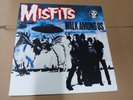 misfits   - walk  among us  -- LP' --red  viny