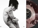 Yungblud Idols Limited Edition LP „Blood Vinyl“ & Exclusive Post Card