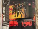 Kiss – Anaheim The Complete Soundboard 2LP RARE w/obi, giant poster, 20 pg book