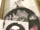 Rare Yungblud Idols Blood-Filled Vinyl LP – Mint, Complete Set w/ Inserts
