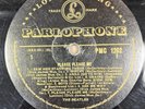 Beatles - Please Please Me - UK Mono Black & Gold Parlophone LP - 1N/1N  -CLIP