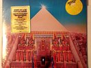1977 LP Earth Wind & Fire 
