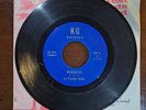 LA FAMILIA ORCH. MADNESS/EL REY DEL GUAGUANCO KG RECORDS (1974) VINYL RECORD 7