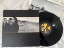 U2 – The Joshua Tree LP w/ Insert (EX) [1st US Press, Translucent Vinyl] ISLAND