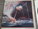 Jeff Wayne’s Musical Version Of War Of The Worlds 1978 UK Dbl Vinyl + Booklet