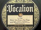 DUKE ELLINGTON AND HIS COTTON CLUB ORCH.  VOCALION Doin' The Frog/ Red Hot Band