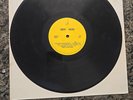 Sonido Master Vinyl El Ultimo Beso 33 1/3 LP Record