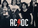 AC/DC – Tasmanian Devils LP Hobart City Hall Live Broadcast Australia 1977 Vinyl