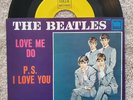 The Beatles US 45 Tollie T-9008 LOVE ME DO / P.S. I LOVE YOU W/Pic Slv 9008.04