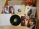 Beatles White Album 2LP Set UK 1970 Embossed A1522768 Poster + 4Pics Vinyl EXC