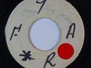Reggae 45 UNIQUES Build My World Around You/I'm Lost VG+ blank