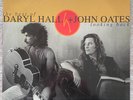 Daryl Hall & John Oates – The Best Of Daryl Hall & John Oates: Looking Back  LP