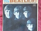 STUNNING  MONO  FIRST PRESSING  1964 BEATLES NEAR MINT- VINYL & SLEEVE CLEAN