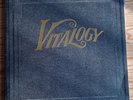 PEARL JAM - VITALOGY Original 1994 1st press LP (477861 1) With lyric Booklet EX
