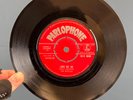 THE BEATLES - LOVE ME DO / P.S. I LOVE YOU 7