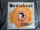 RADIOHEAD Signed album Pablo Honey Thom Yorke Yellow vinyl LP reissue