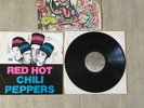 Red Hot Chilli Peppers. Red Hot Chilli Peppers  EMI ST-17128