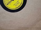 Elvis Presley That's All Right Sun Record Company Rock 'n' Roll 78 RPM 10