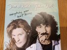 Signed  Daryl Hall & John Oates Everything Your Heart Desires 7