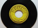 THE SUNRAYS / LOVE IS A STRANGER / LONELY HOURS / SUN 293 / VERY GOOD OR BETTER