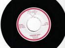 ROCKS ''ROCKS OFF''/FEEL LIKE ROCKIN'  45RPM NM